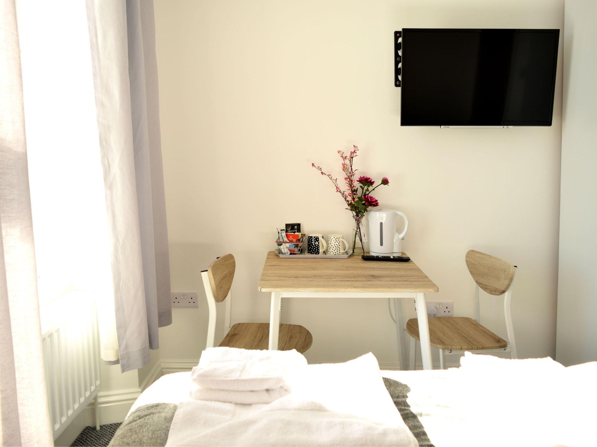 One Caprera Guest House Plymouth Esterno foto