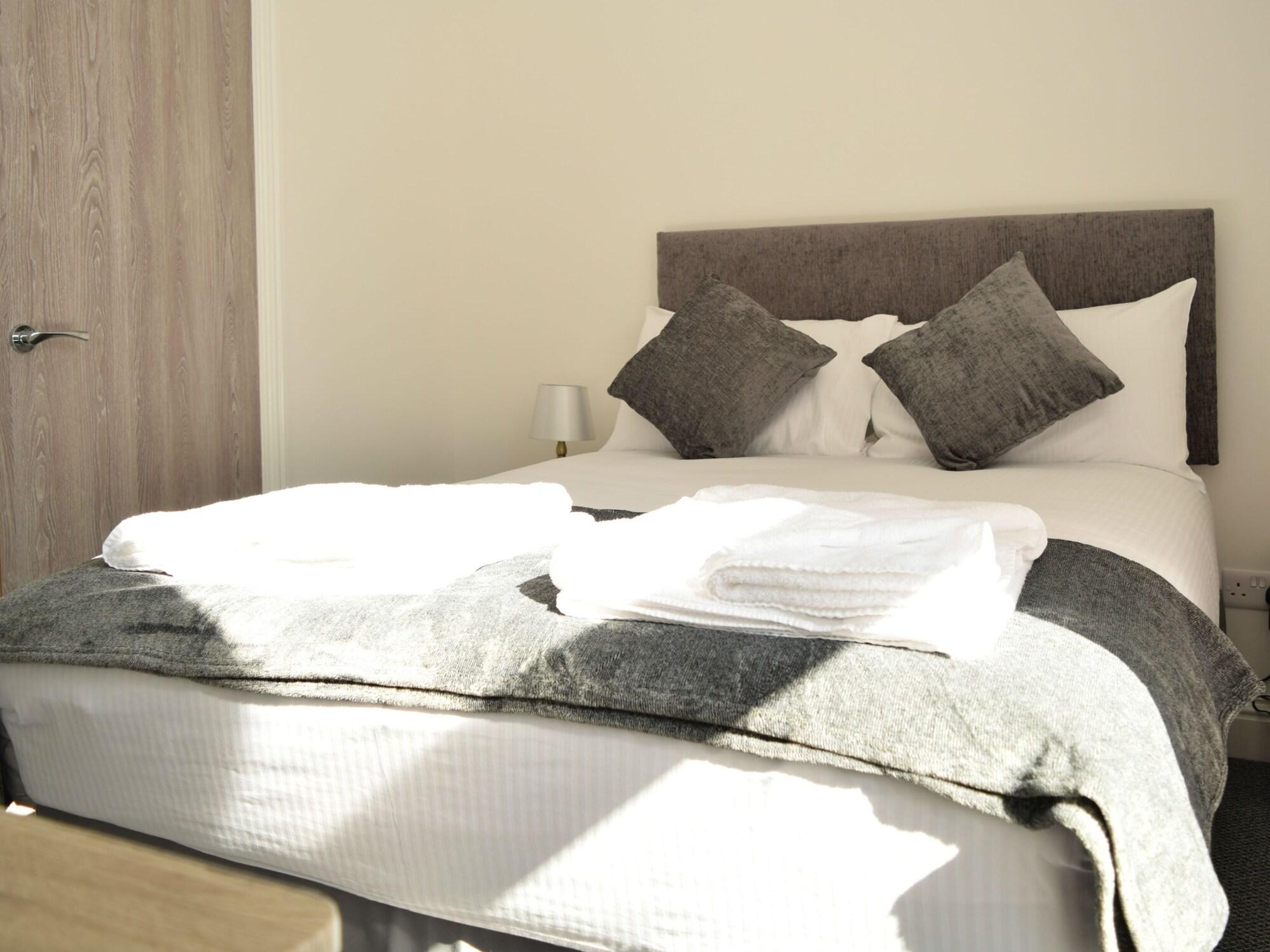 One Caprera Guest House Plymouth Esterno foto