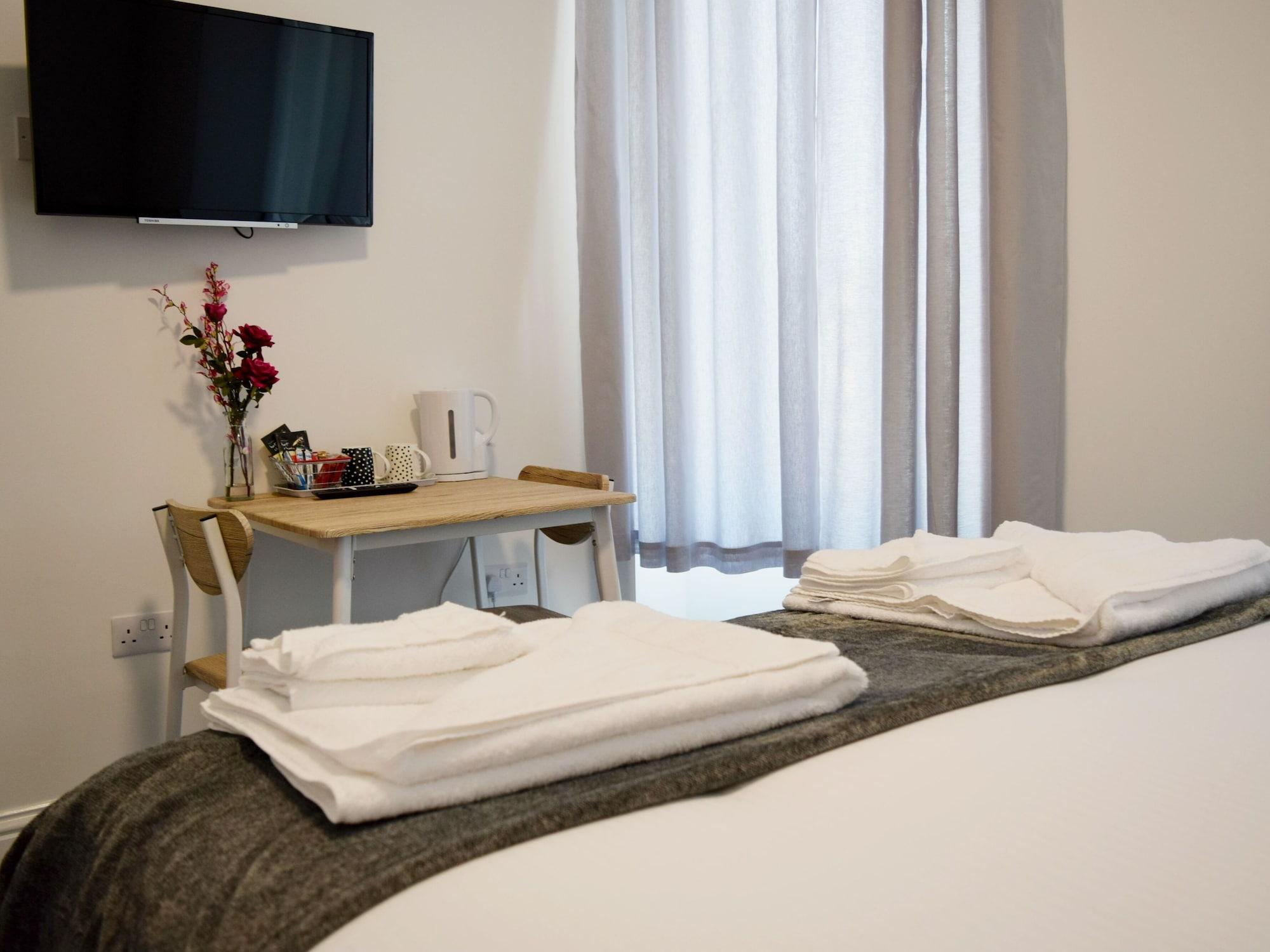 One Caprera Guest House Plymouth Esterno foto